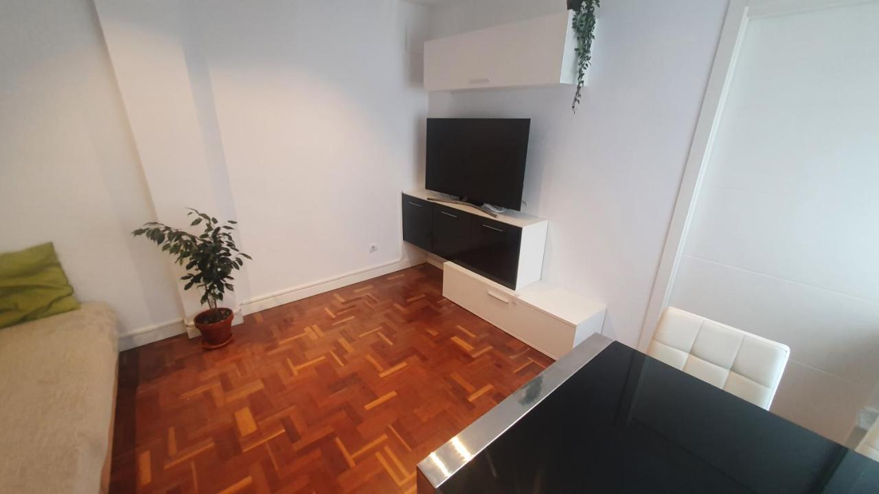 Apartmán El 5º De Eusebio Miranda - Garaje - Wifi - 3 Hab Y 2 Banos - Vut-3027-As Gijón Exteriér fotografie